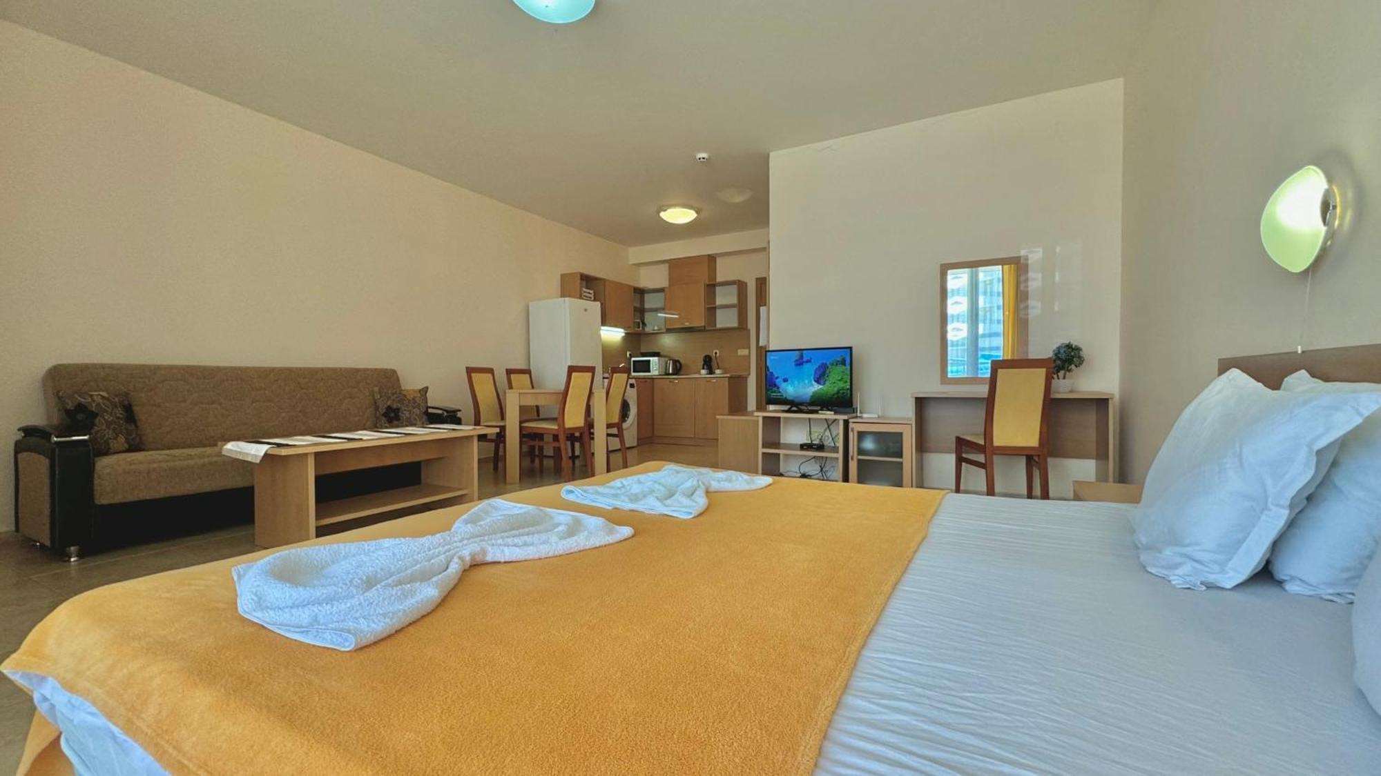 Bratanov Trakia Apartments Pantai Sunny Bagian luar foto